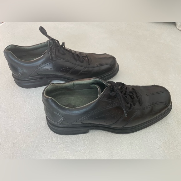 Clarks Men’s Black Shoe Size 10 - Picture 6 of 7